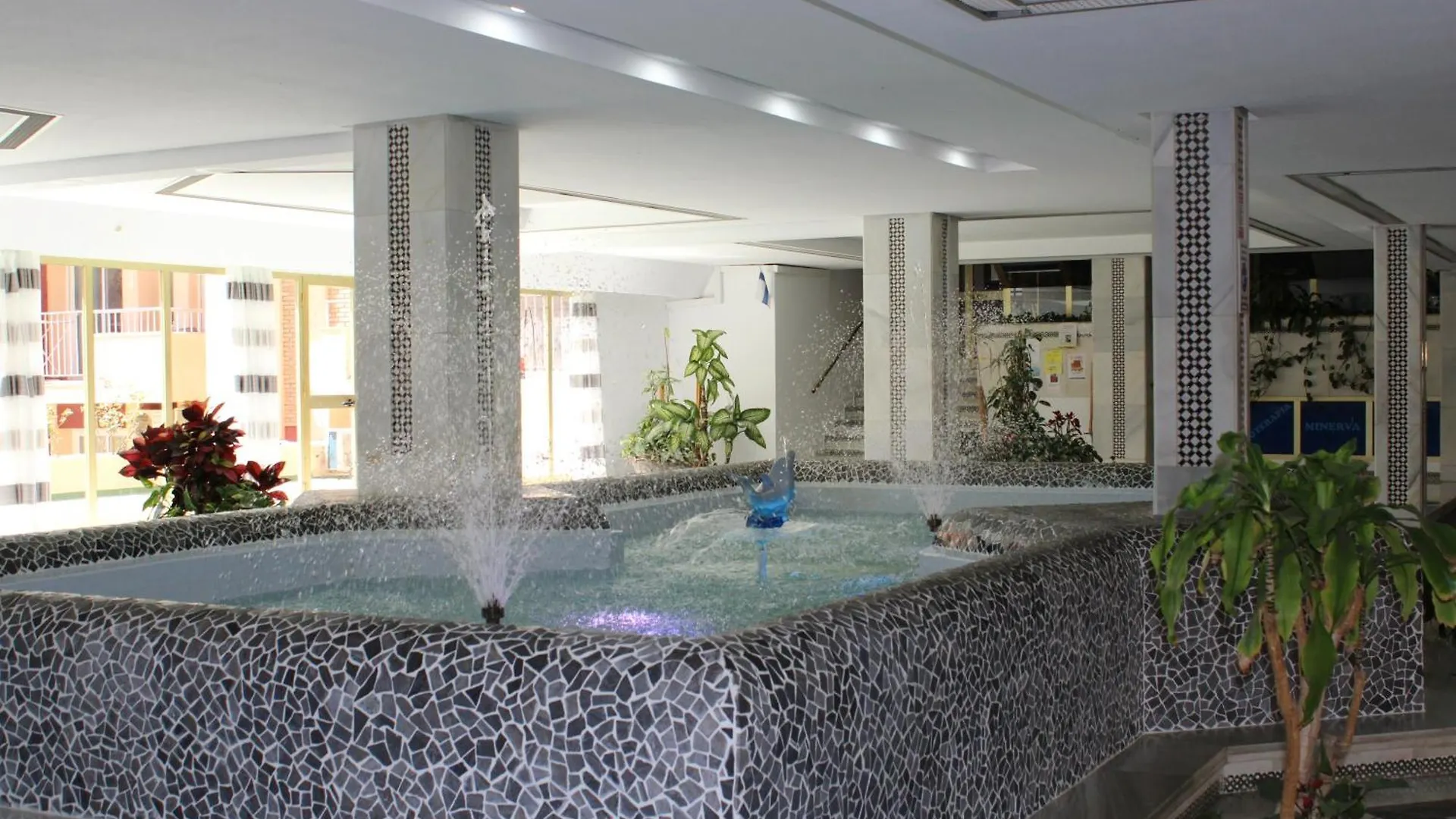 Apartamento Minerva Nuevo 400 Benalmádena